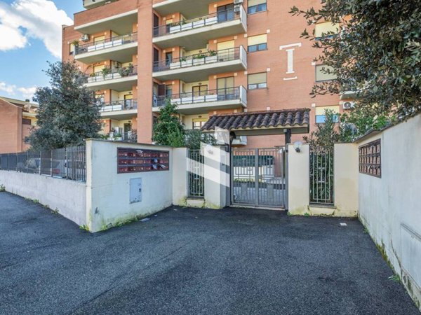 appartamento in vendita a Roma in zona Portuense