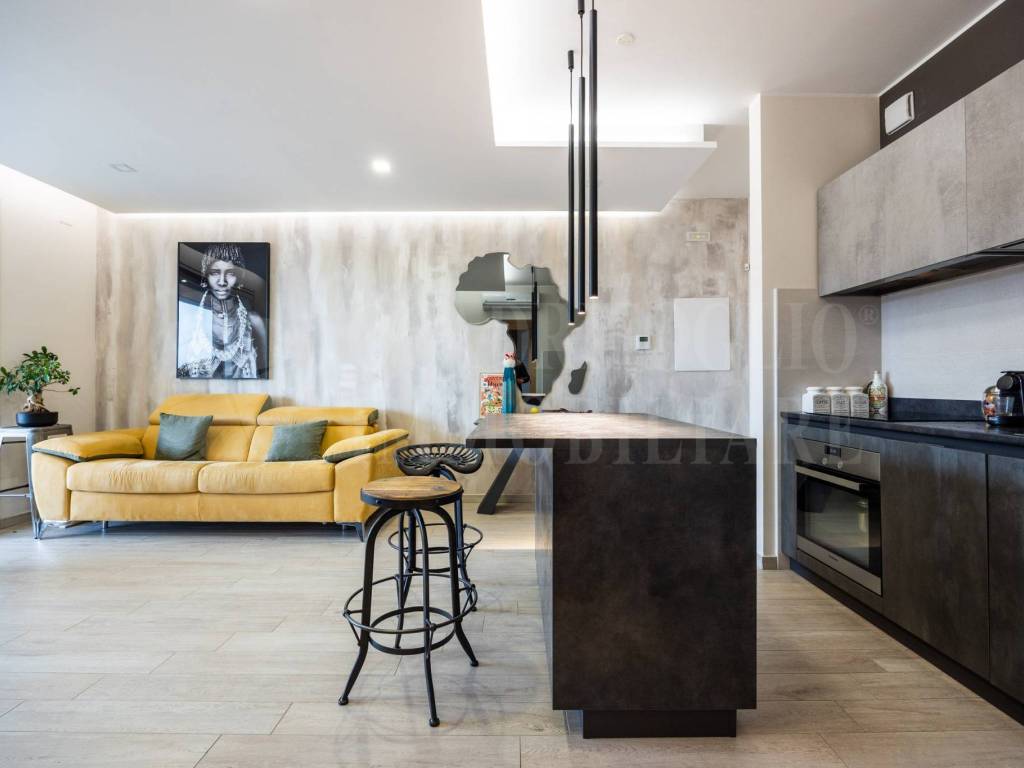 appartamento in vendita a Roma in zona Giuliano Dalmata