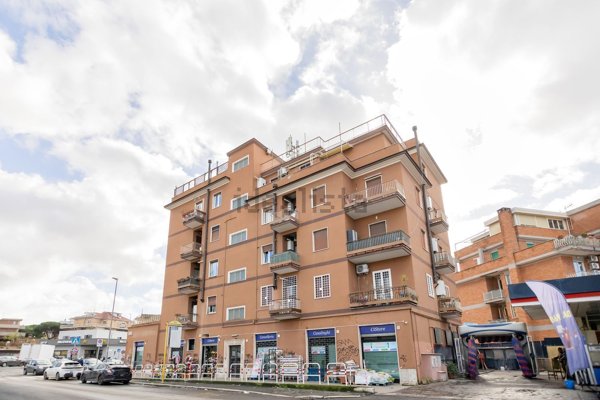 appartamento in vendita a Roma in zona Primavalle