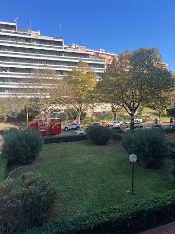 appartamento in vendita a Roma in zona Tor de' Cenci