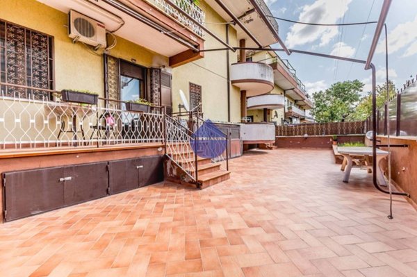 appartamento in vendita a Roma in zona Cinecittà