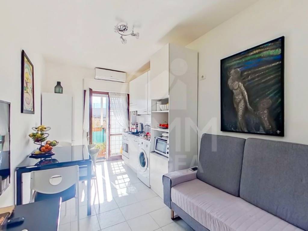 appartamento in vendita a Roma in zona Lunghezza