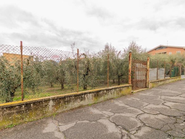 terreno agricolo in vendita a Roma in zona Finocchio