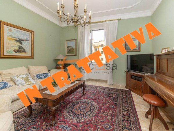 appartamento in vendita a Roma in zona Appio Latino