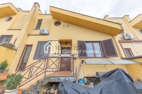 casa indipendente in vendita a Roma in zona Tor Vergata/Torrenova
