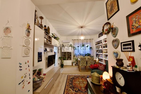 appartamento in vendita a Roma in zona Ostia