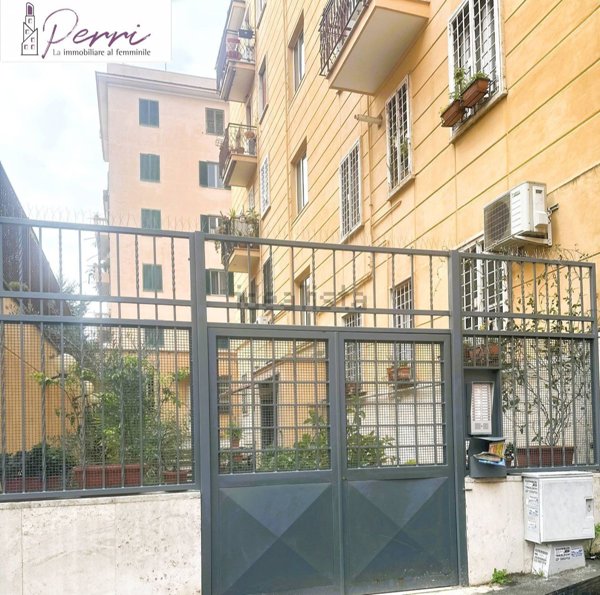 appartamento in vendita a Roma in zona Gianicolense