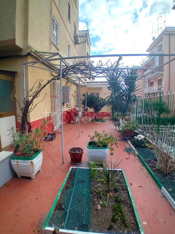 appartamento in vendita a Roma in zona Primavalle