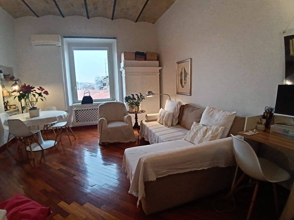 appartamento in vendita a Roma in zona San Saba - Ripa