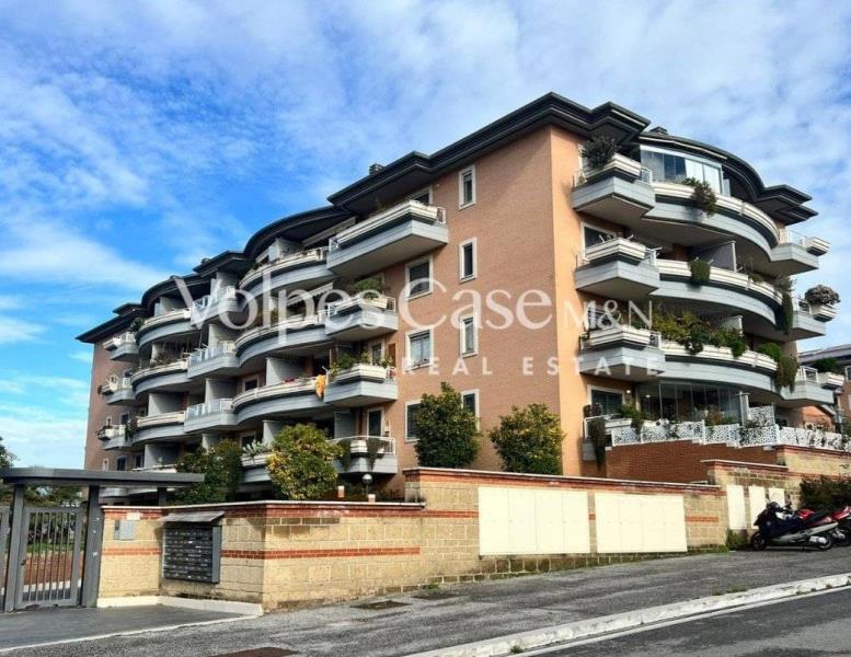 appartamento in vendita a Roma in zona Ponte Mammolo
