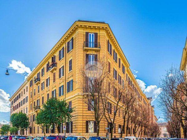 appartamento in vendita a Roma in zona Della Vittoria
