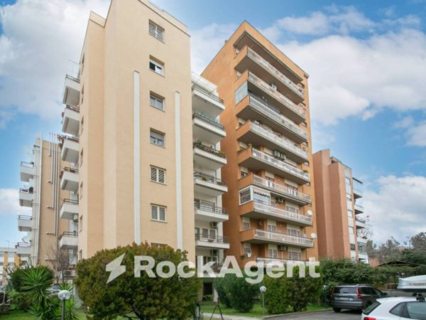 appartamento in vendita a Roma in zona Ponte Mammolo