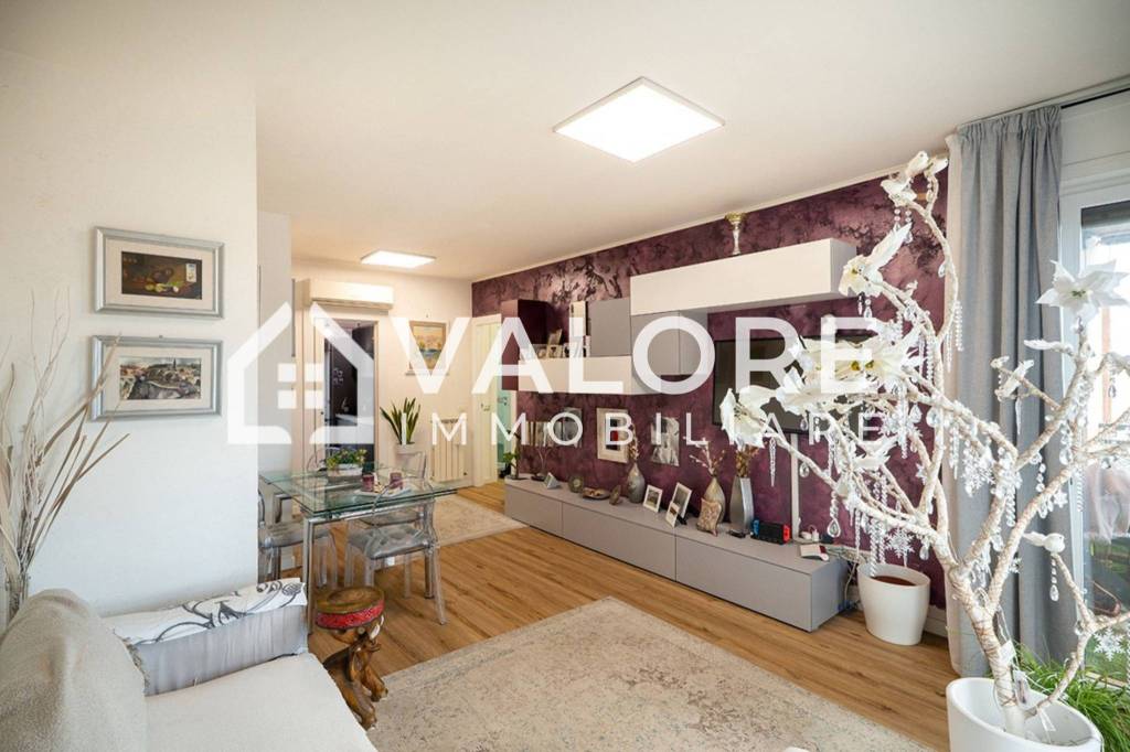 appartamento in vendita a Roma in zona Monte Sacro/Talenti
