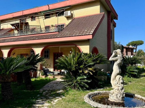 casa indipendente in vendita a Roma in zona Axa