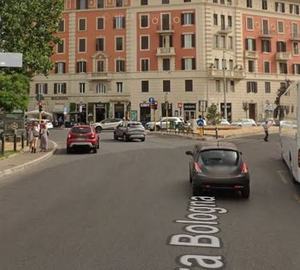 negozio in vendita a Roma in zona Nomentano