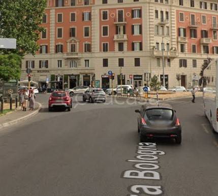 negozio in vendita a Roma in zona Nomentano