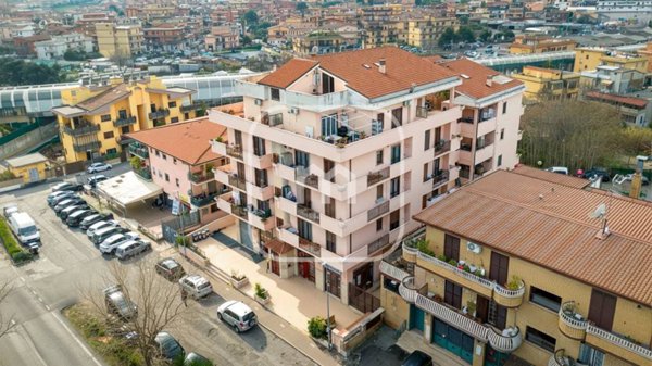 appartamento in vendita a Roma in zona Borghesiana