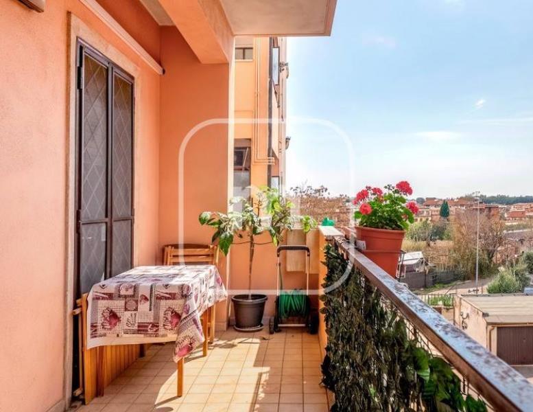 appartamento in vendita a Roma in zona Borghesiana