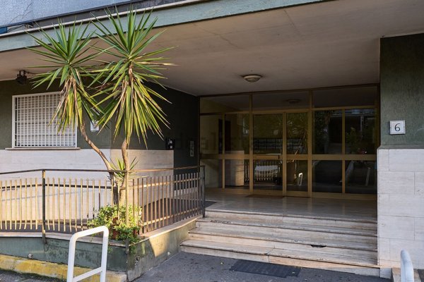 appartamento in vendita a Roma in zona Tor Bella Monaca