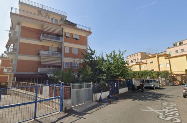 appartamento in vendita a Roma in zona Primavalle