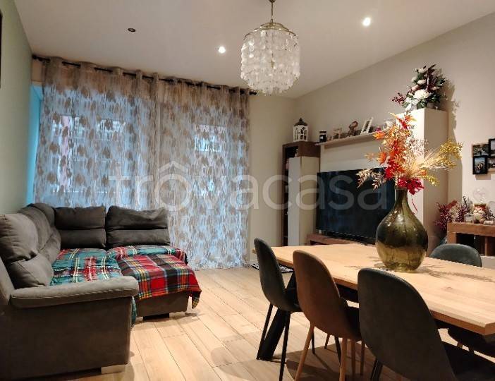 appartamento in vendita a Roma in zona Portuense