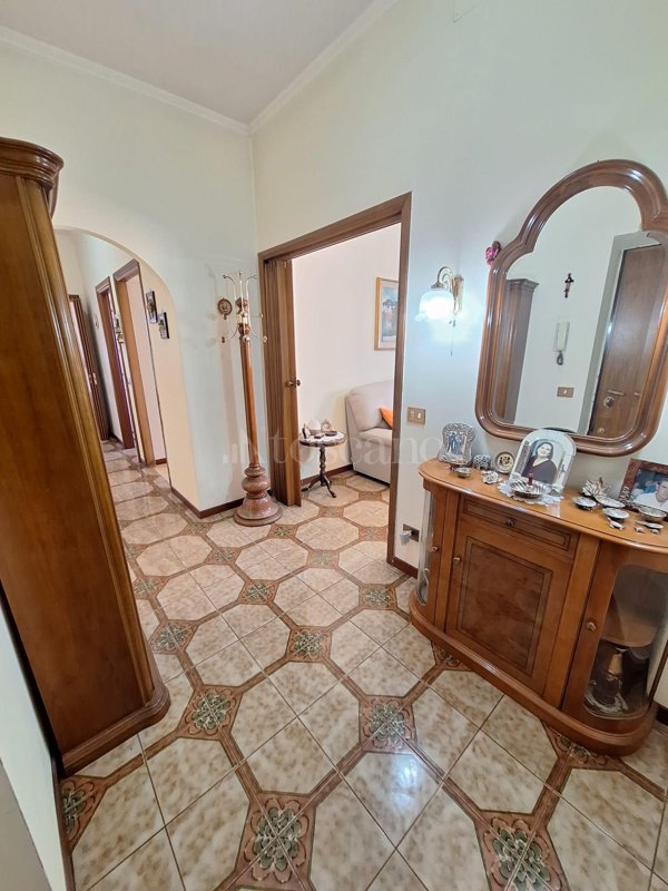 appartamento in vendita a Roma in zona Ostiense