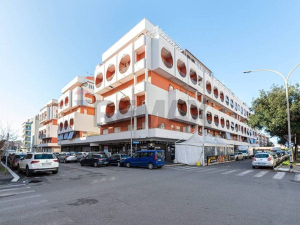 appartamento in vendita a Roma in zona Ostia