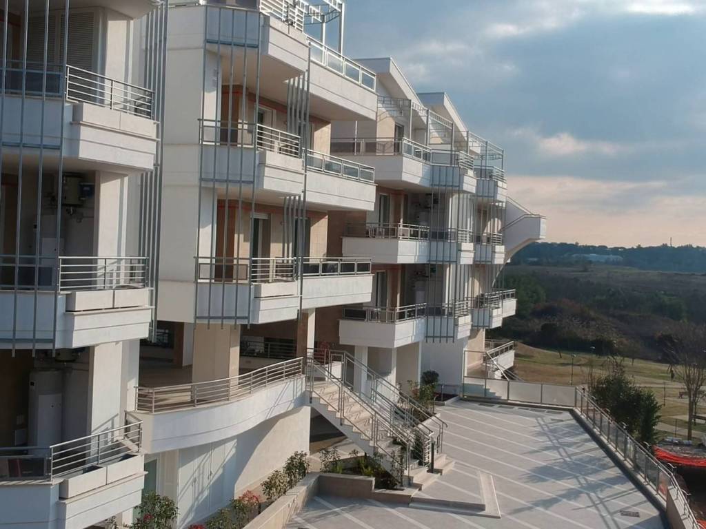 appartamento in vendita a Roma in zona Torrino