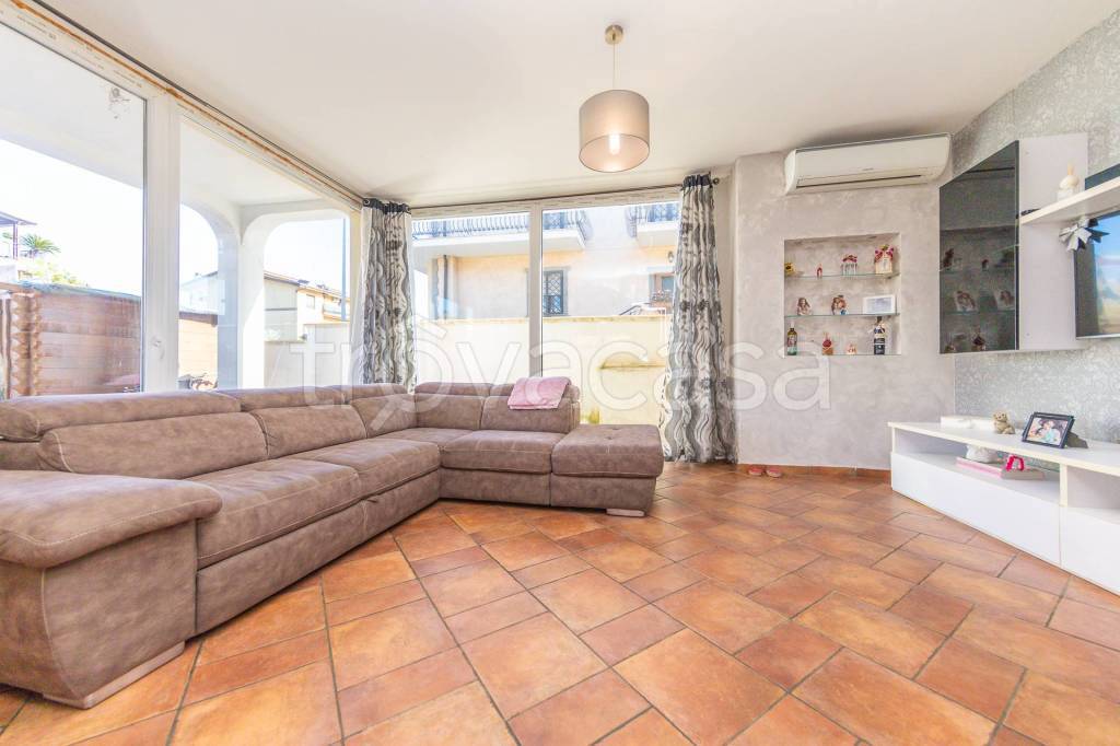 appartamento in vendita a Roma in zona Borghesiana