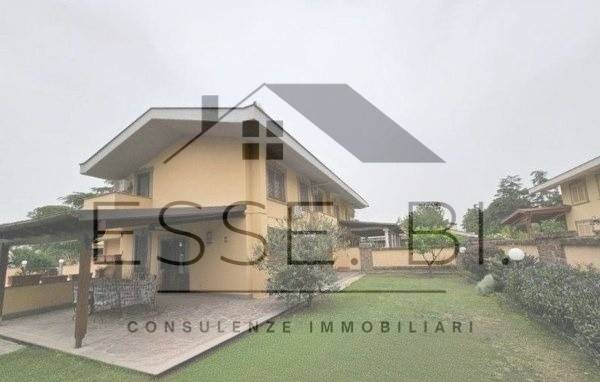 casa indipendente in vendita a Roma in zona Casal Monastero