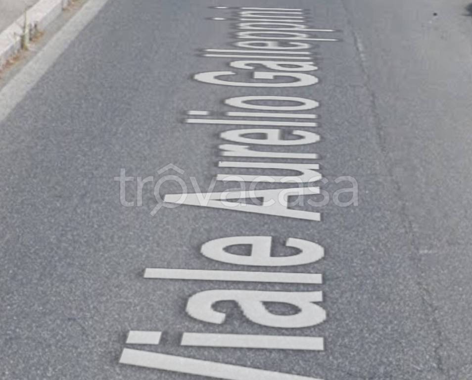 terreno edificabile in vendita a Roma in zona Mezzocammino