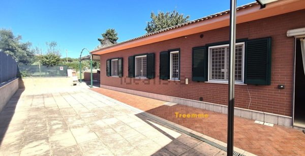 appartamento in vendita a Roma in zona Mezzocammino
