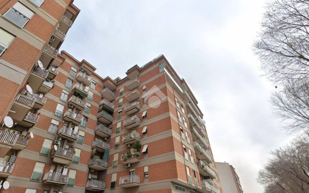 appartamento in vendita a Roma in zona Collatino