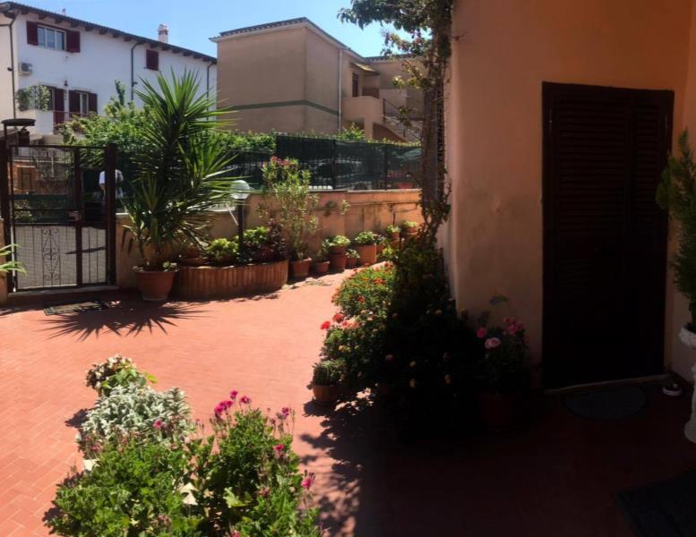 appartamento in vendita a Roma in zona Montespaccato