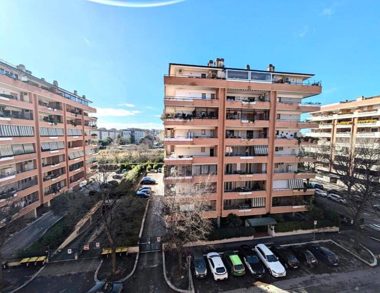 appartamento in vendita a Roma in zona Torrino