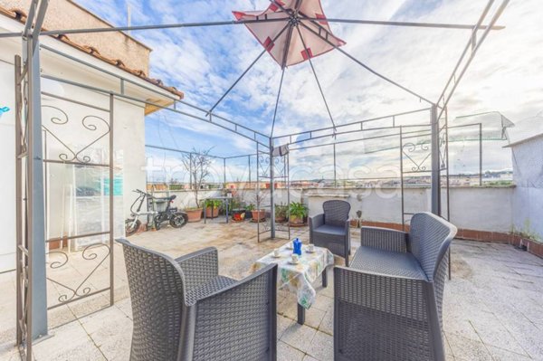 appartamento in vendita a Roma in zona Prenestino-Centocelle