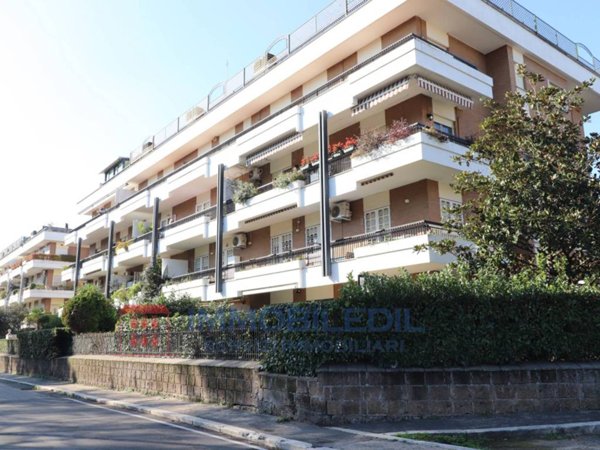 appartamento in vendita a Roma in zona Salario