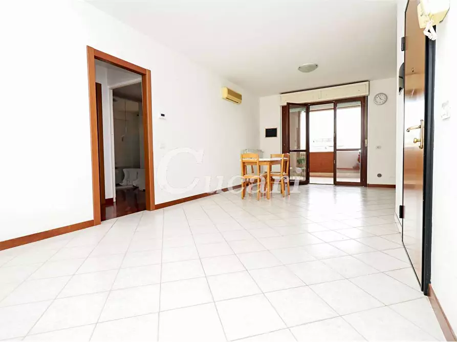 appartamento in vendita a Roma in zona Torre Angela