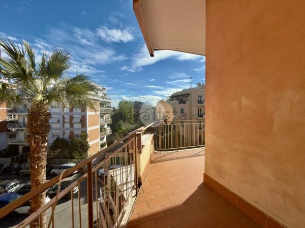 appartamento in vendita a Roma in zona Monte Sacro/Talenti