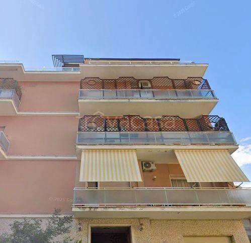 appartamento in vendita a Roma in zona Della Vittoria