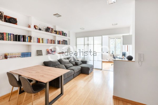 appartamento in vendita a Roma in zona Ardeatino