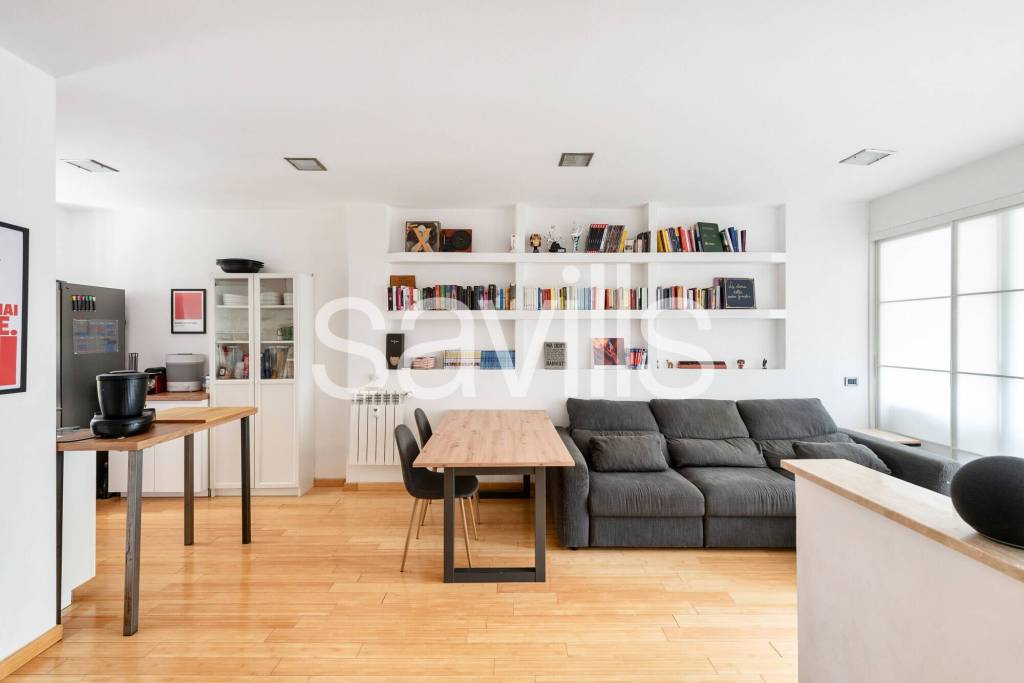 appartamento in vendita a Roma in zona Ardeatino