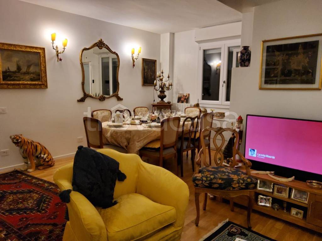 appartamento in vendita a Roma in zona Gianicolense