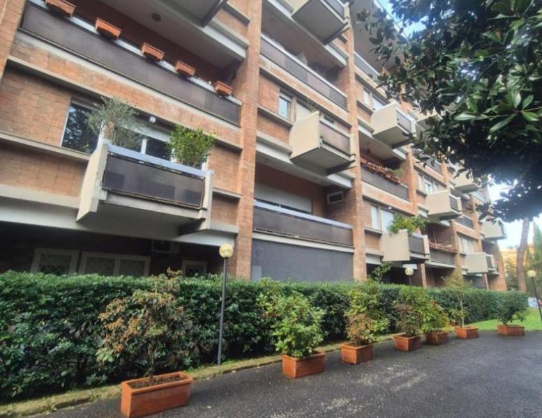 appartamento in vendita a Roma in zona Gianicolense
