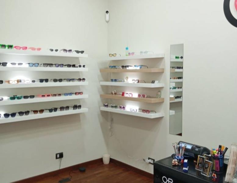 negozio in vendita a Roma in zona Trieste