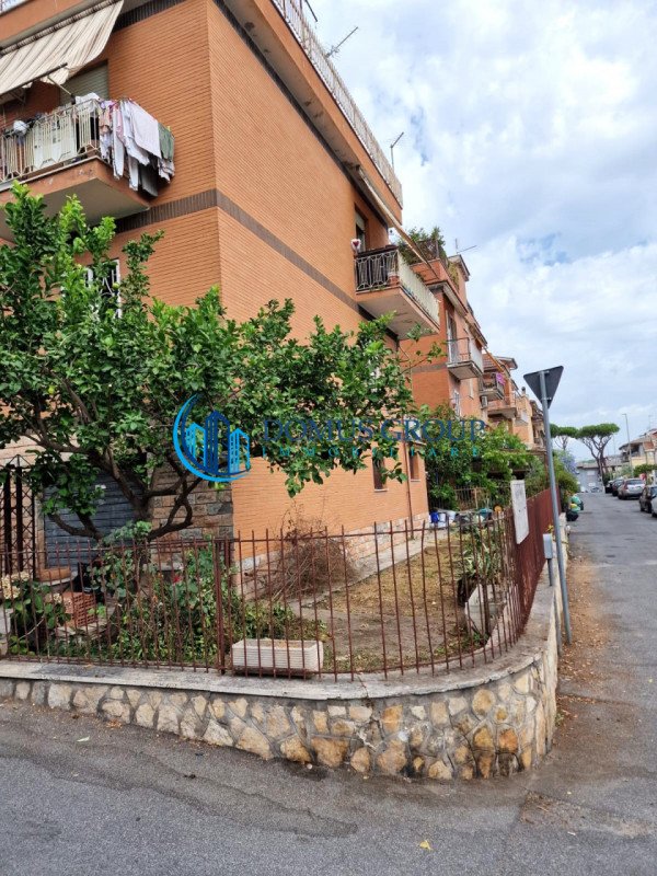 appartamento in vendita a Roma in zona Casalotti