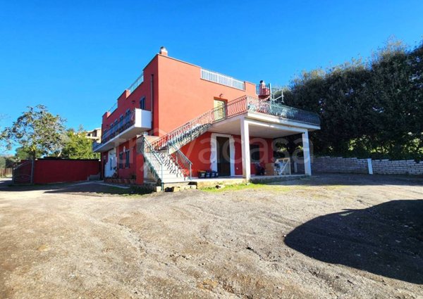 appartamento in vendita a Roma in zona Spregamore