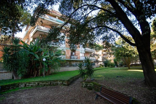 appartamento in vendita a Roma in zona Tuscolano