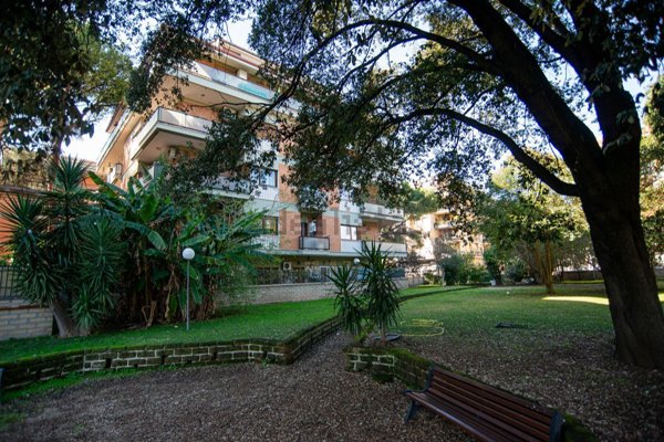 appartamento in vendita a Roma in zona Tuscolano