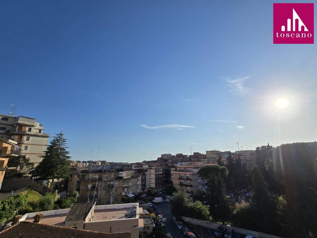 appartamento in vendita a Roma in zona Torrevecchia